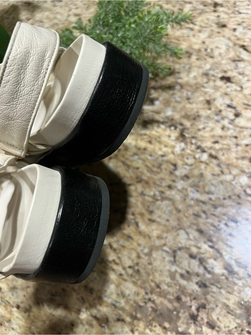 Tory Burch Kira New Ivory Leather Slingback Sandals 8M